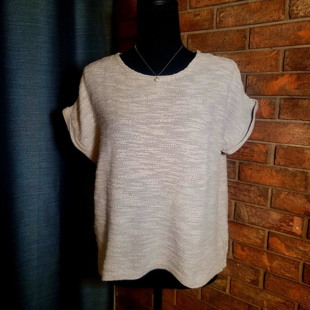 Lowrys Farm Women's Lightweight Short Sleeve Textured Sweater/Top - Size M